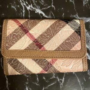 BURBERRY WALLET